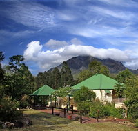 Mt Barney Lodge - New Castle Holiday