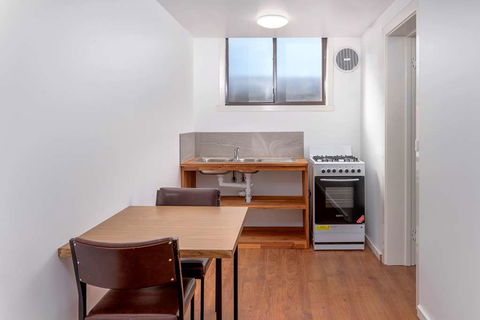 Econo Lodge Lilydale - New Castle Holiday 1