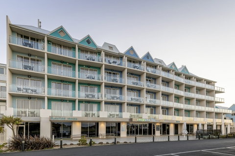 Lady Bay Resort - New Castle Holiday 0