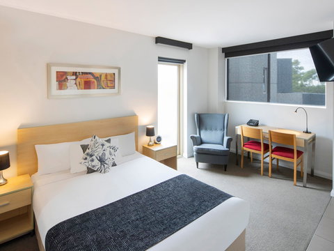 Mantra Castle Hill - New Castle Holiday 6