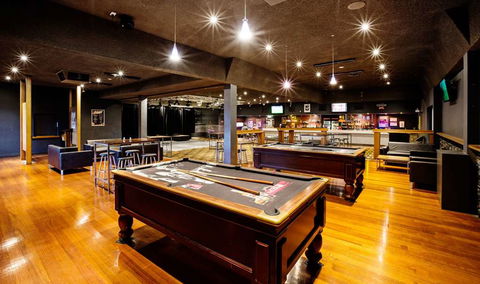 Sandbelt Club Hotel - New Castle Holiday 7