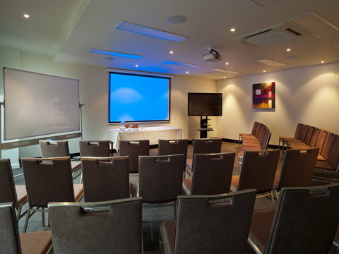 Quest Cheltenham Serviced Apartments - New Castle Holiday 9