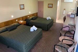 Outback Motel - New Castle Holiday 10