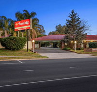 Econo Lodge Border Gateway Wodonga - New Castle Holiday