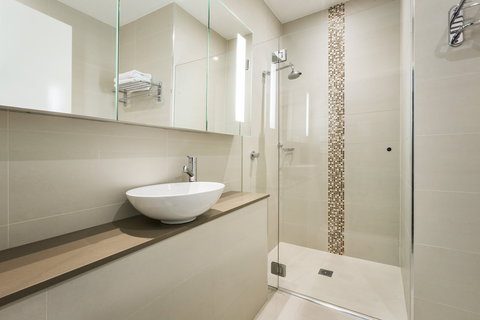 Quest Canberra - New Castle Holiday 5