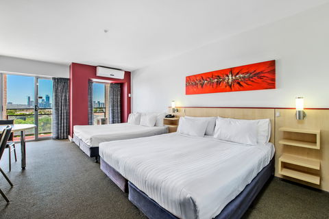 Metro Hotel Perth, South Perth - New Castle Holiday 8