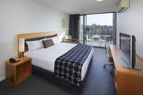 The Sebel East Perth - New Castle Holiday 8