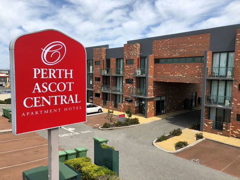 Perth Ascot Central Apartment Hotel - New Castle Holiday 0
