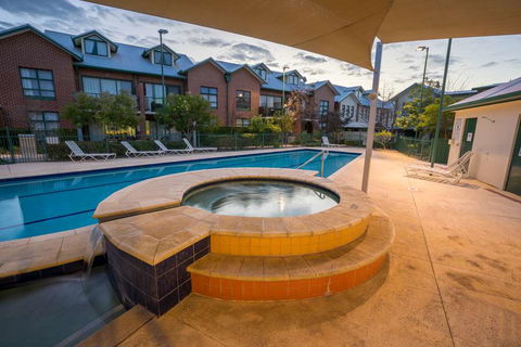 Perth Ascot Central Apartment Hotel - New Castle Holiday 9