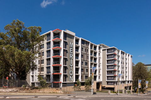 Meriton Suites North Ryde - New Castle Holiday 1