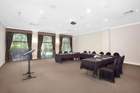 Checkers Resort & Conference Centre - New Castle Holiday 4