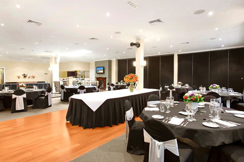 Checkers Resort & Conference Centre - New Castle Holiday 5