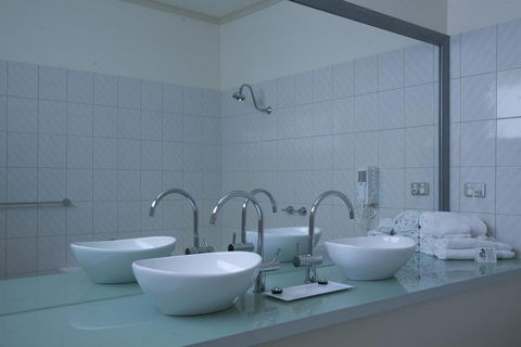 Beau Monde International - New Castle Holiday 11