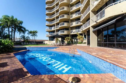 Hillcrest Central Apartment Hotel - New Castle Holiday 1