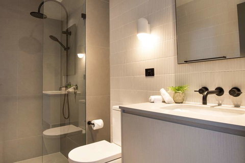 The Chen - Art Series - New Castle Holiday 1