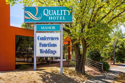 Quality Hotel Manor - New Castle Holiday 0