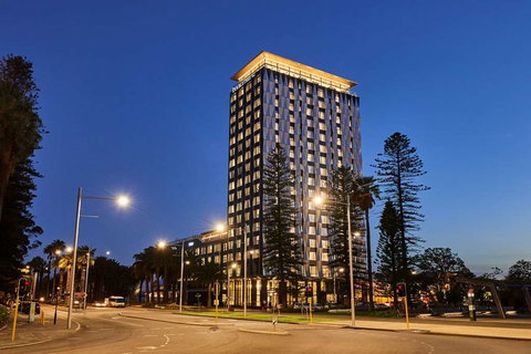 DoubleTree by Hilton Perth Waterfront - New Castle Holiday 2