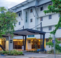 The Palmer Collective - New Castle Holiday