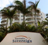 Alpha Sovereign Hotel Gold Coast - New Castle Holiday