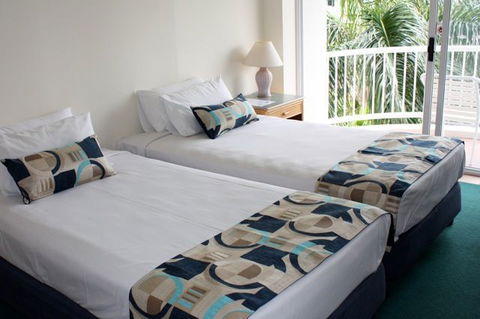 Alpha Sovereign Hotel Gold Coast - New Castle Holiday 2