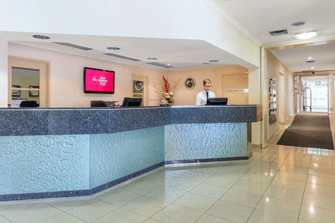 Best Western Plus Garden City Hotel - New Castle Holiday 0