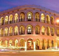 Largs Pier Hotel - New Castle Holiday