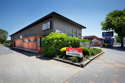 Enfield Hotel - New Castle Holiday 0