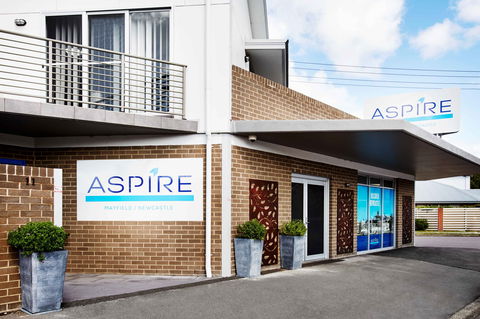 Aspire Mayfield - New Castle Holiday 0
