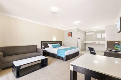 Comfort Inn North Brisbane - New Castle Holiday 2