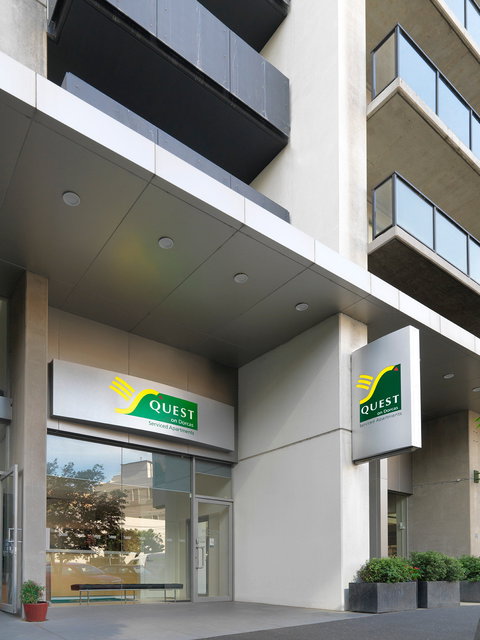 Quest on Dorcas - New Castle Holiday 1