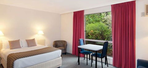Hotel Ringwood Lake - New Castle Holiday 0
