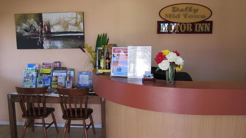 Dalby Mid Town Motor Inn - New Castle Holiday 1