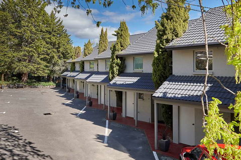 Elphin Villas - New Castle Holiday 0