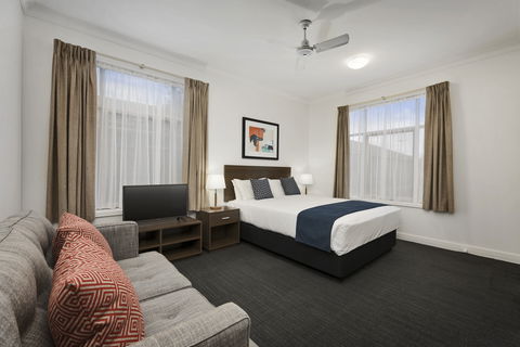 Quest Dandenong - New Castle Holiday 2