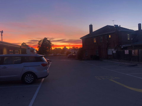 Guiding Star Hotel - New Castle Holiday 0