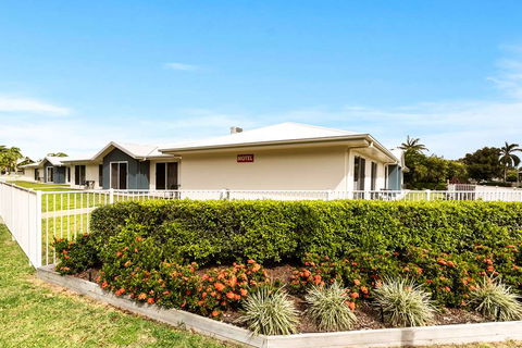 Econo Lodge Beachside - New Castle Holiday 1