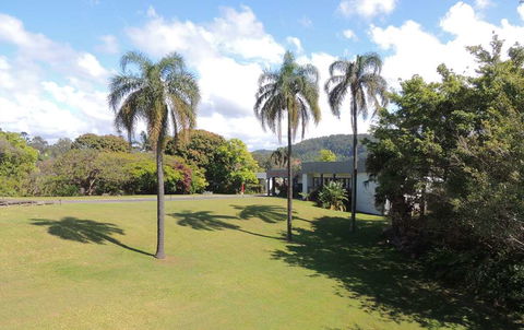 Comfort Inn Premier Coffs Harbour - New Castle Holiday 0