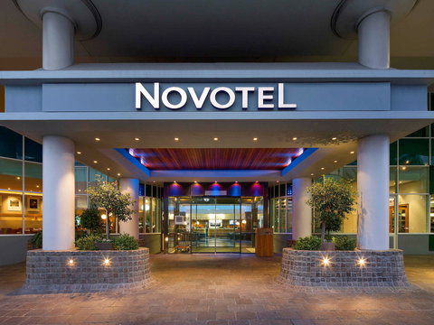 Novotel Perth Langley - New Castle Holiday 0