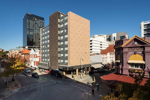 Pensione Hotel Perth - New Castle Holiday 1