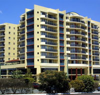Springwood Tower Apartment Hotel - New Castle Holiday