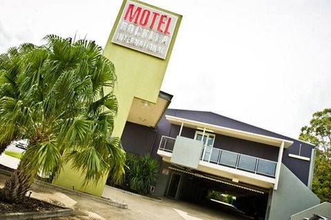 Rocklea International Hotel - New Castle Holiday 0
