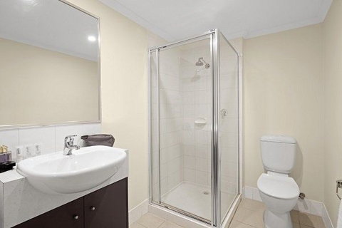 Quest Mont Albert - New Castle Holiday 6