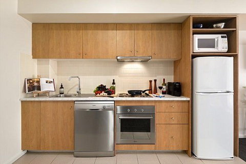 Quest Mont Albert - New Castle Holiday 9