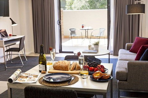 Quest Mont Albert - New Castle Holiday 16