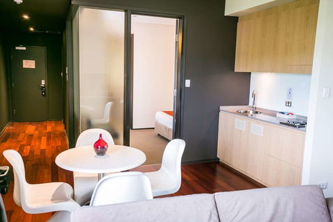 Alpha Hotel Eastern Creek - New Castle Holiday 17