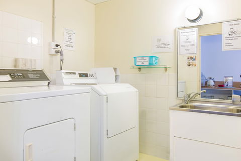 Metro Hotel Miranda - New Castle Holiday 16