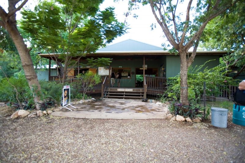 Burketown ACT New Castle Holiday