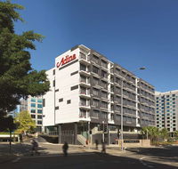 Adina Apartment Hotel Sydney Airport - New Castle Holiday