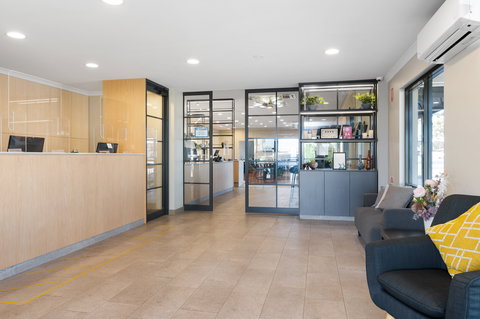 The View On Hannans - New Castle Holiday 4