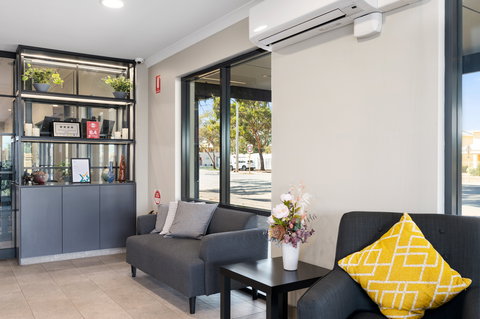 The View On Hannans - New Castle Holiday 5